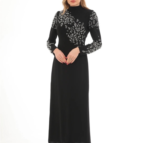 T&Y Senti Embellished Long Sleeve Maxi Dress in Black - Picture 3 of 11